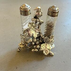 Vintage Arthur Court 2001 Salt & Pepper Shakers